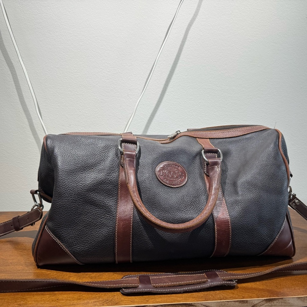 Vintage roots Banff weekender bag